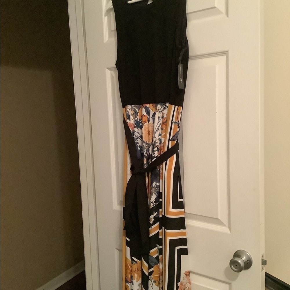 Ladies dress
